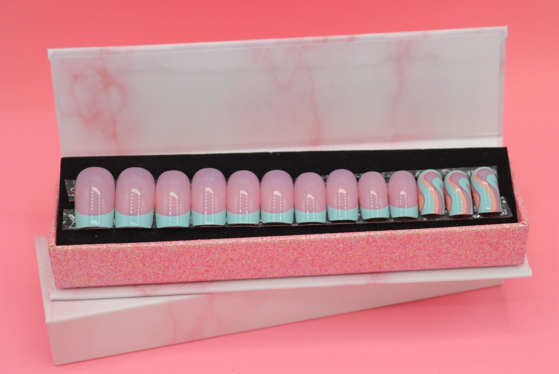 Press on Nails Candy Short - Annie Deluxe - Press on Nails