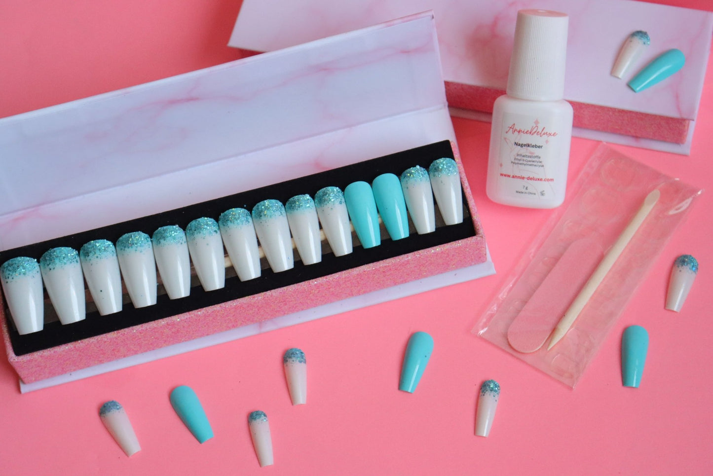 Press on Nails Icey - Annie Deluxe - Press on Nails