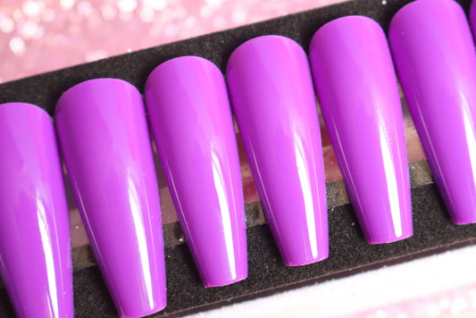 Press on Nails Violetta - Annie Deluxe - Press on Nails